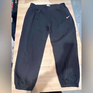 Women’s XXL MID-RISE LOOSE FIT BLACK SWEAT PANT NEW WITH TAGS